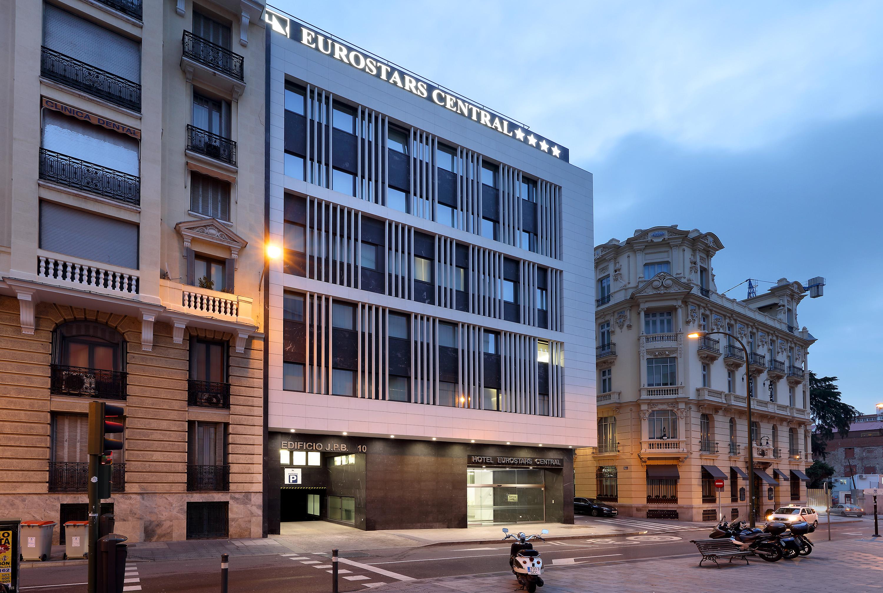 Eurostars Central Мадрид Экстерьер фото